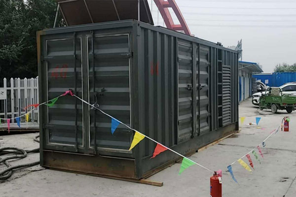 梅州发电机租赁空气滤清器多久更换一次？