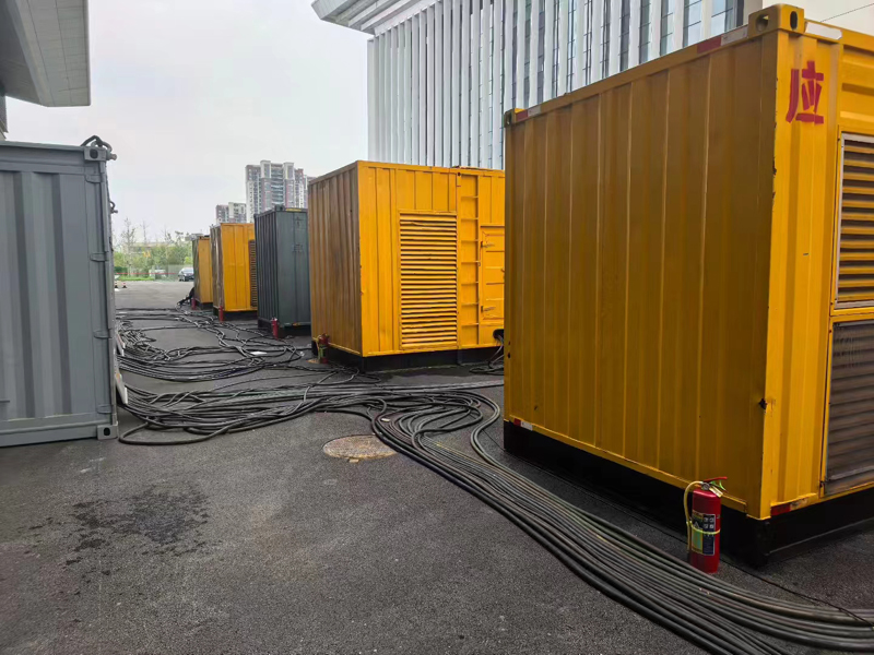 梅州不同季节柴油发电机组保养有哪些注意事项？